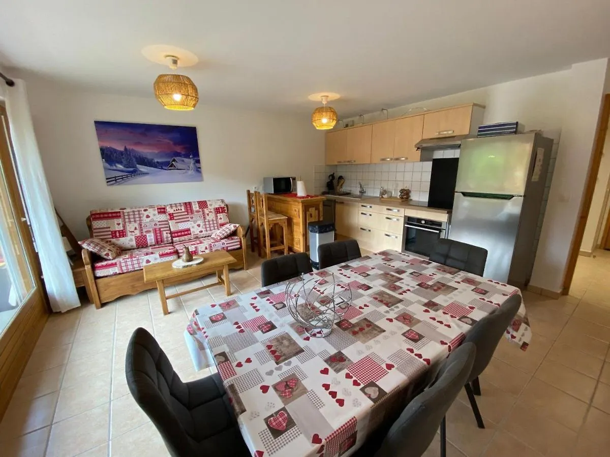 Charmant T2 + Cabine Avec Balcon Oriente Sud A Saint-Jean-De-Sixt, Proche De La Clusaz - Fr-1-459-209 Saint-Jean-de-Sixt